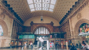 Europe, Germany, Saxony, Leipzig, central station, waiting hall, inside