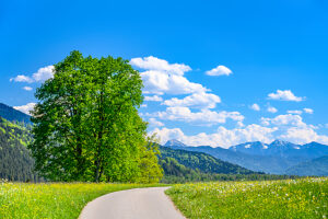 Germany, Bavaria, Tölzer Land, Isarwinkel, Gaißach, spring landscape against the Karwendel mountains