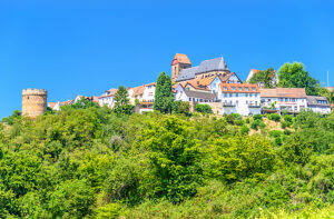 Germany, Rhineland-Palatinate, Palatinate, Neuleiningen, View from Kleinkarlbach