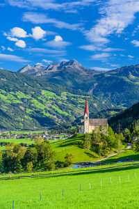 Austria, Tyrol, Zillertal, Fügenberg, district Pankrazberg, pilgrimage church St. Pankraz against Gerlos massif