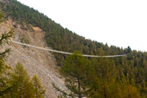 Charles Kuonen suspension bridge, longest pedestrian suspension bridge in the world, Randa, Valais, Switzerland Charles Kuonen suspension bridge, longest pedestrian suspension bridge in the world, Randa, Valais, Switzerland
