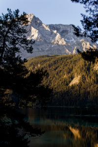 Sunrise in Grainau am Eibsee in Bavaria with alpine panorama Sunrise in Grainau am Eibsee in Bavaria with alpine panorama