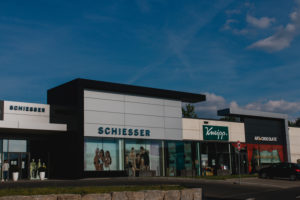 Outlet center in Rottendorf near Würzburg during the times of Corona Schiesser and Kneipp Outlet center in Rottendorf near Würzburg during the times of Corona Schiesser and Kneipp
