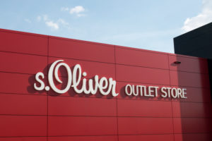 Outlet center in Rottendorf near Würzburg, Comma, - s.Oliver Outlet center in Rottendorf near Würzburg, Comma, - s.Oliver