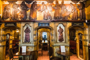 England, London, The City of London, The Black Friar Pub, Interior View with Henry Poole's Art Nouveau Reliefs England, London, The City of London, The Black Friar Pub, Interior View with Henry Poole's Art Nouveau Reliefs