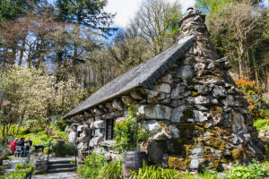 Wales, Gwynedd, Snowdonia National Park, Capel Curig, The Ugly House Wales, Gwynedd, Snowdonia National Park, Capel Curig, The Ugly House