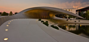 Wolfsburg, Autostadt, Porsche pavilion, architecture, dusk Wolfsburg, Autostadt, Porsche pavilion, architecture, dusk
