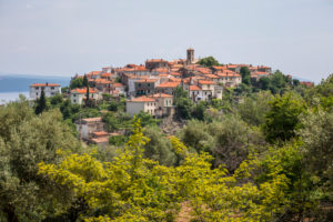 Blick auf Beli, Insel Cres, Kvarner Bucht, Kroatien Blick auf Beli, Insel Cres, Kvarner Bucht, Kroatien