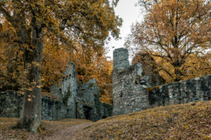 Franconian Crumbach, Hesse, Odenwaldkreis, Rodenstein castle ruins from the 13th century Franconian Crumbach, Hesse, Odenwaldkreis, Rodenstein castle ruins from the 13th century