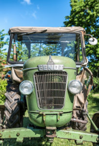 Michelstadt, Hessen, Fendt Dieselross Farmer 2D, type FW 228, year of construction 1963, 28 HP, 1990 ccm. Michelstadt, Hessen, Fendt Dieselross Farmer 2D, type FW 228, year of construction 1963, 28 HP, 1990 ccm.