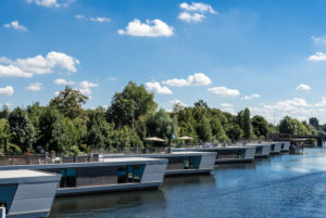 Floating houses at Victoriakai, Hammerbrook, Hamburg, Germany Floating houses at Victoriakai, Hammerbrook, Hamburg, Germany