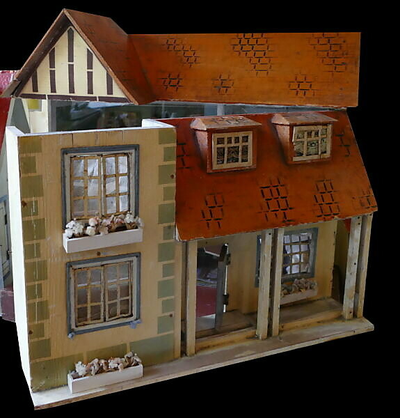 German 2024 dolls house