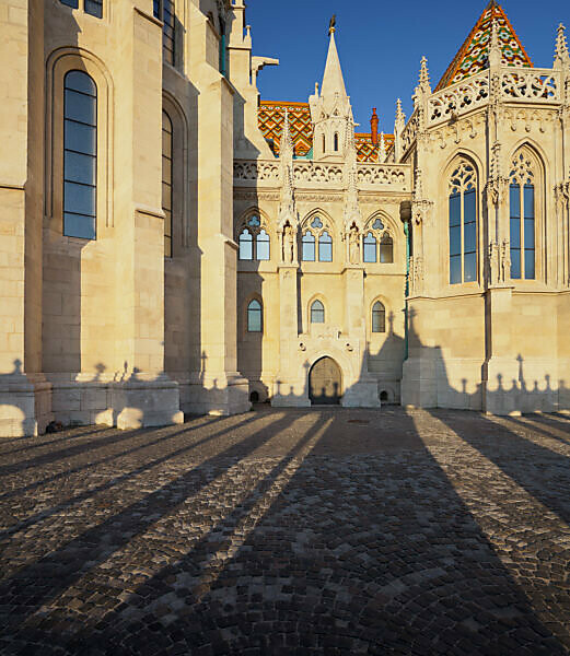 Bildagentur mauritius images Matthias Church Buda Budapest