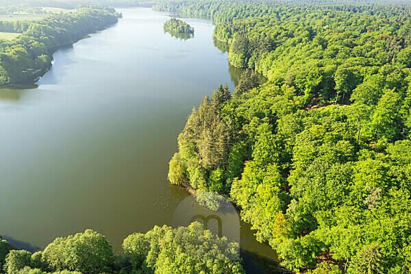 Bildagentur  mauritius images  Drone image, Drüsensee near Mölln 