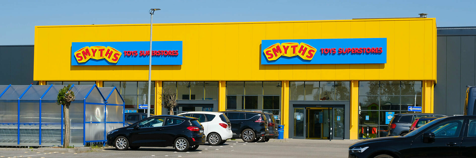 smyths toys superstores frankfurt am main