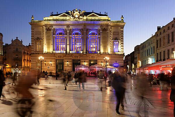 France, Herault, Montpellier, historical center, the Ecusson, rue