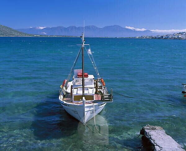 Greece, harbour, landing stage, boat, fishing nets, detail, Europe,  Southeast, Europe, Ellas, Hellas, Elliniki Dimokratia, harbour