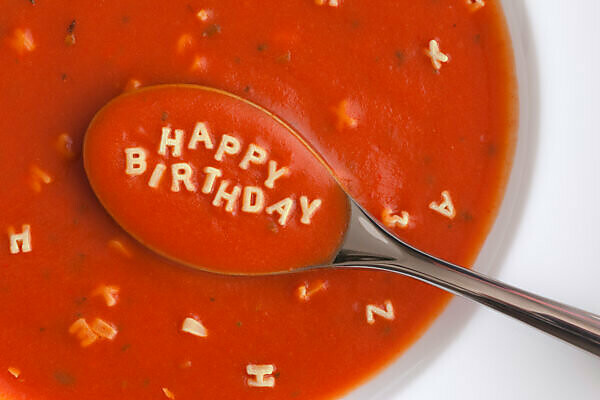 Bildagentur Mauritius Images Alphabet Soup With Noodles Spelling Out The Words Happy Birthday