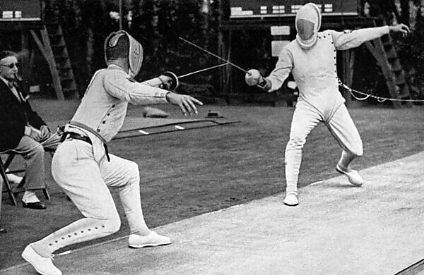 Bildagentur Mauritius Images 1936 Olympics Berlin Fencing In The Modern Pentathlon Everyone Fenced Against Everyone The Events Lasted From The Morning To The Late Evening Picture Shows The