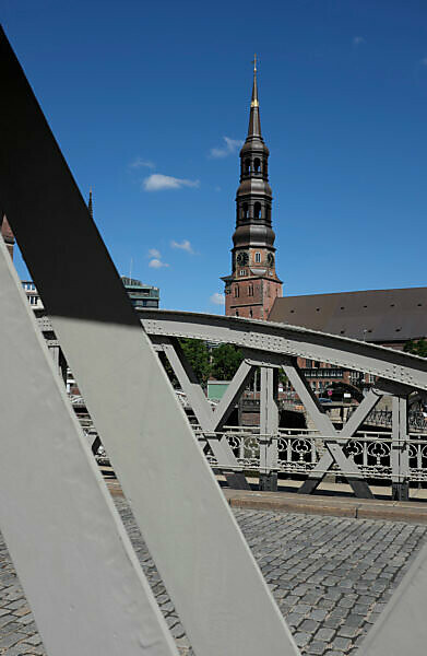 Hafencity, St. Catherine's Church
