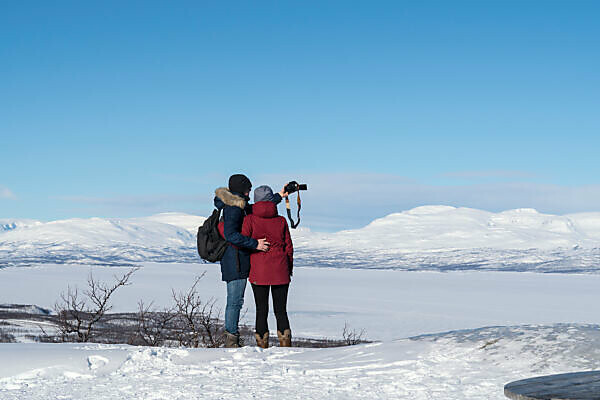 Bildagentur mauritius images Sweden Lapland lookout point