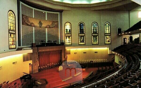 Bildagentur Mauritius Images Angelus Temple 1100 Glendale Boulevard Los Angeles California Founded By Aimee Semple Mcpherson 10 1944 Founder International Church Of The Foursquare Gospel Inc